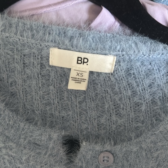 NWOT. BP fuzzy crop sweater top . Never worn. Perfect condition. Super cute. - Picture 6 of 8
